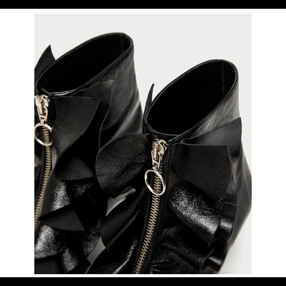 Zara Ruffled Booties - Picture 5 of 5